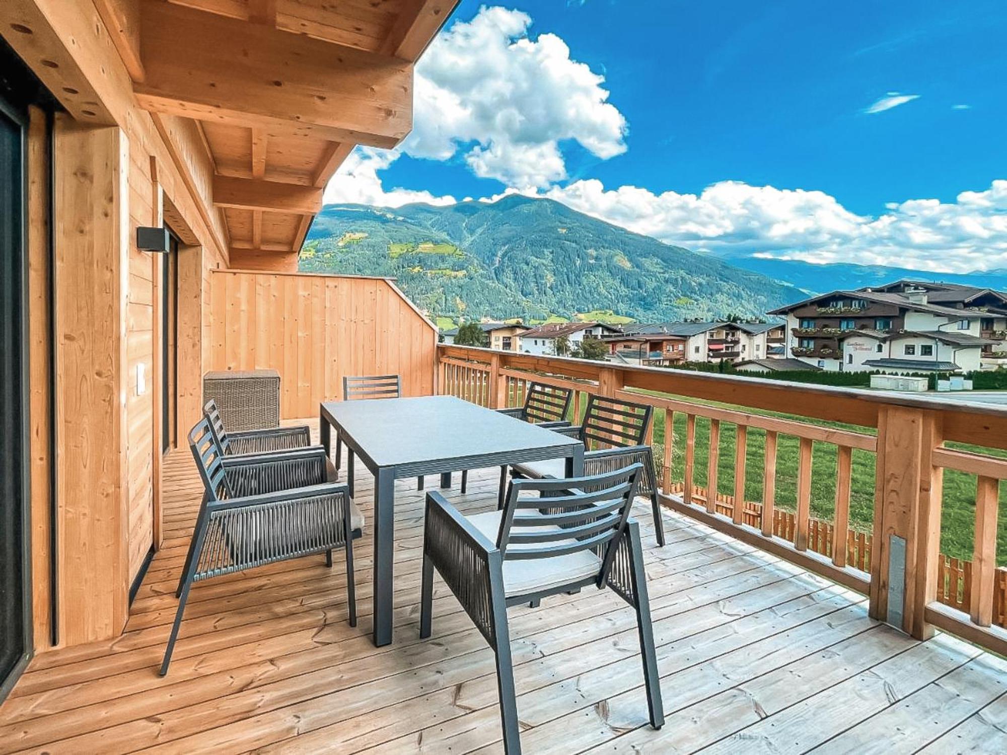 Zillerheart - Balcony Und Car Park By Alpenluxus Appartements Fügen Exteriör bild
